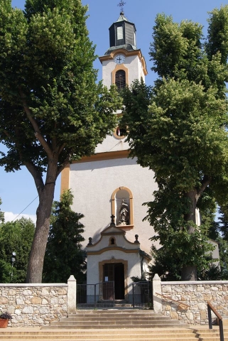 A templom bejárata 2018. június 30.